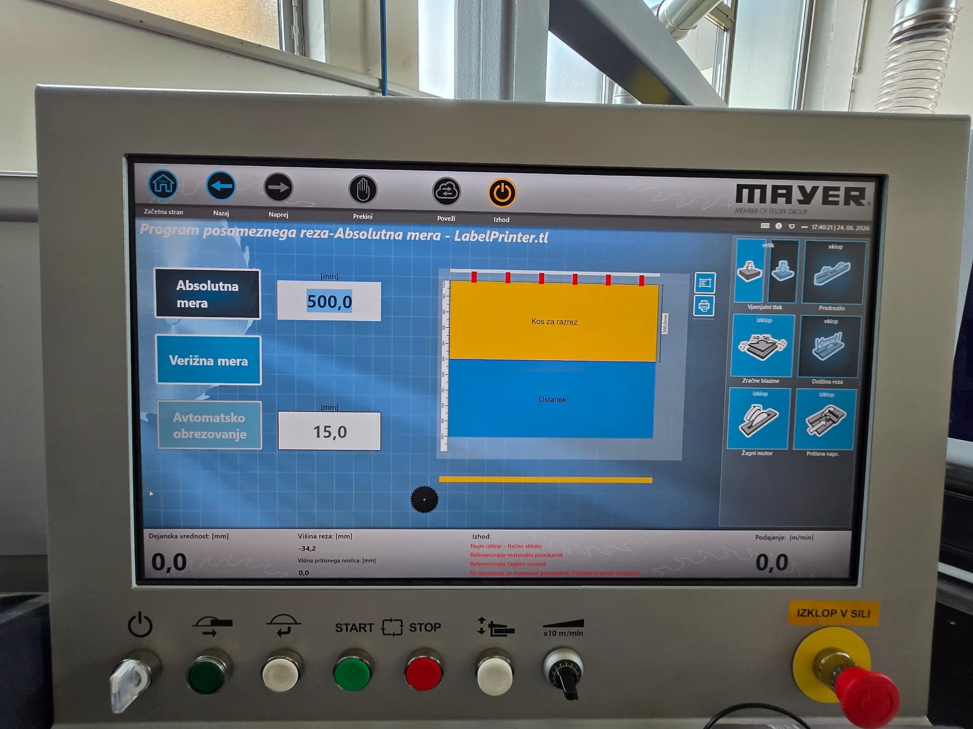 Program posameznega reza v krmiljenju PC7000