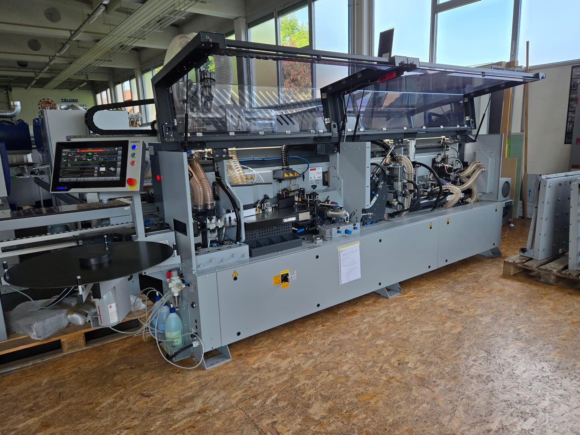 Format4 Tempora F600 60.06 Gluebox v našem razstavnem prostoru